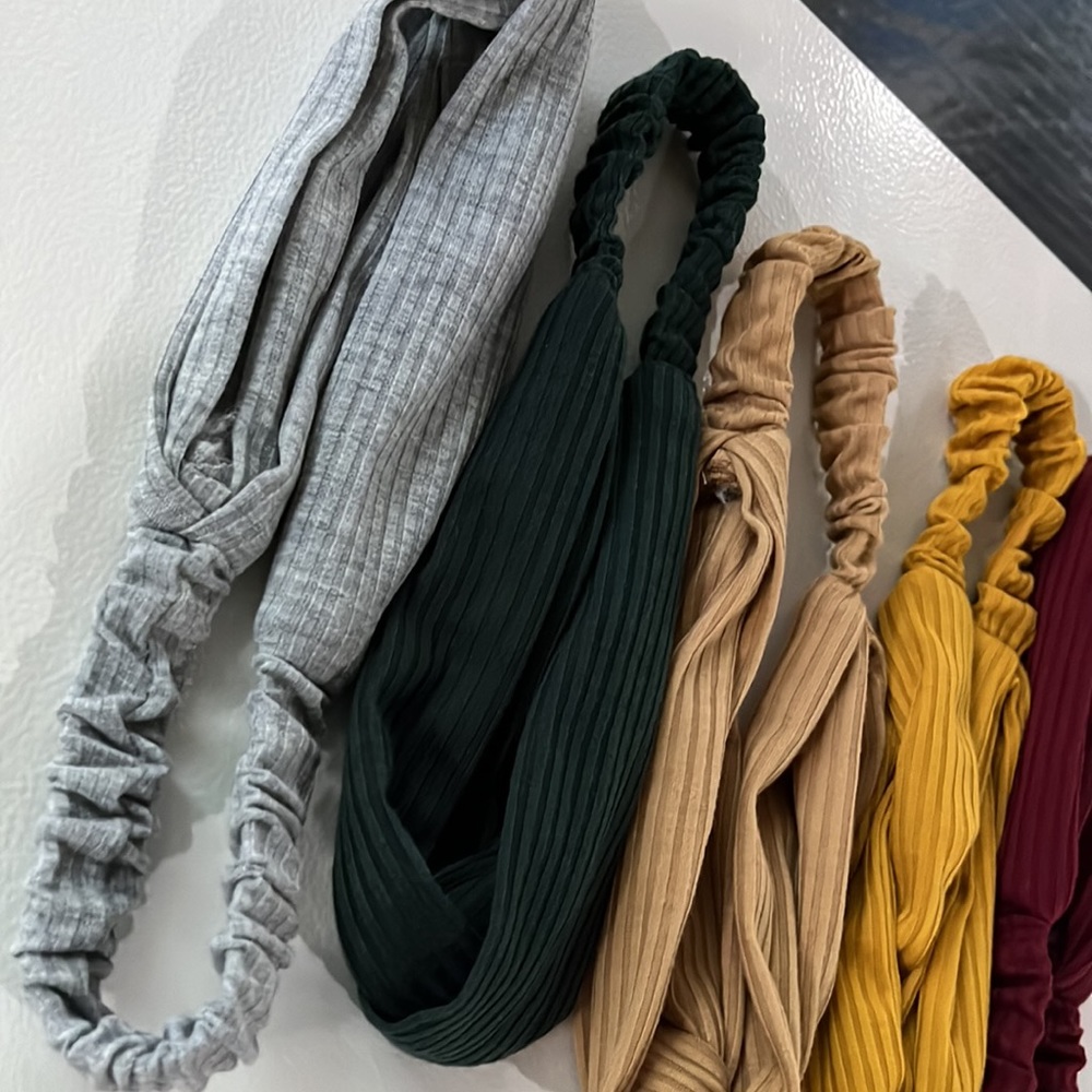 Multiple Headbands - Picture 3 of 3